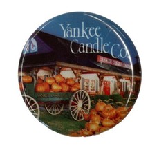 Yankee Candle Company Pumpkins Vintage Pin Pinback Button - £4.47 GBP