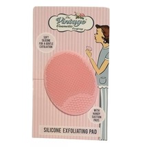 The Vintage Cosmetic Company Silicone Exfoliating Pad with Handy Suction Pads - £4.69 GBP