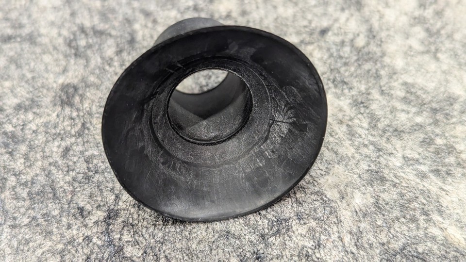 Lot of 50 NEW 40mm Vacuum Round Rubber (TPU) Suction Cups 70091658 Item image 6
