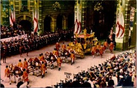 The Royal State Coach Heading to the Coronation Postcard Z8 - £4.77 GBP