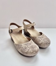 Dansko Sam Leather Floral Mary Jane Clogs Tooled Beige Natural EUC Women 38 7.5 - $59.99