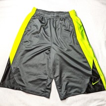 Boy&#39;s Shorts Nike Activewear Shorts for boys black XL - £7.59 GBP