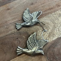 2 Silver Flying Dove Bird, Hollow Ornament 4”H Vintage Made In China Orn... - €11,18 EUR