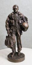 F-22 Raptor Jet Pilot Military Speed Aircraft Fighter Plane Figurine 12.... - $1,461.49 MXN