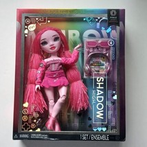 Shadow High Pinkie James Doll Pink Hair with Accessories New - £14.74 GBP