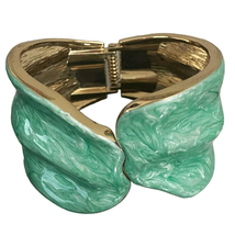Sea Green Turquoise Colored Enamel Gold Toned Hinge Bangle Bracelet 7.25&quot; - £11.57 GBP