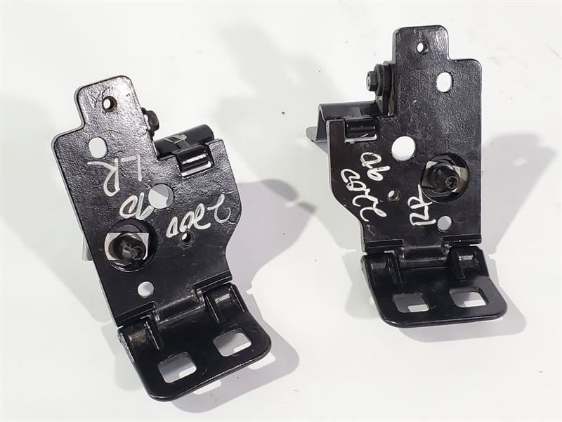 Trunk Lid Hinges With Brackets OEM 2007 2008 2009 2010 Saturn Sky - $70.69