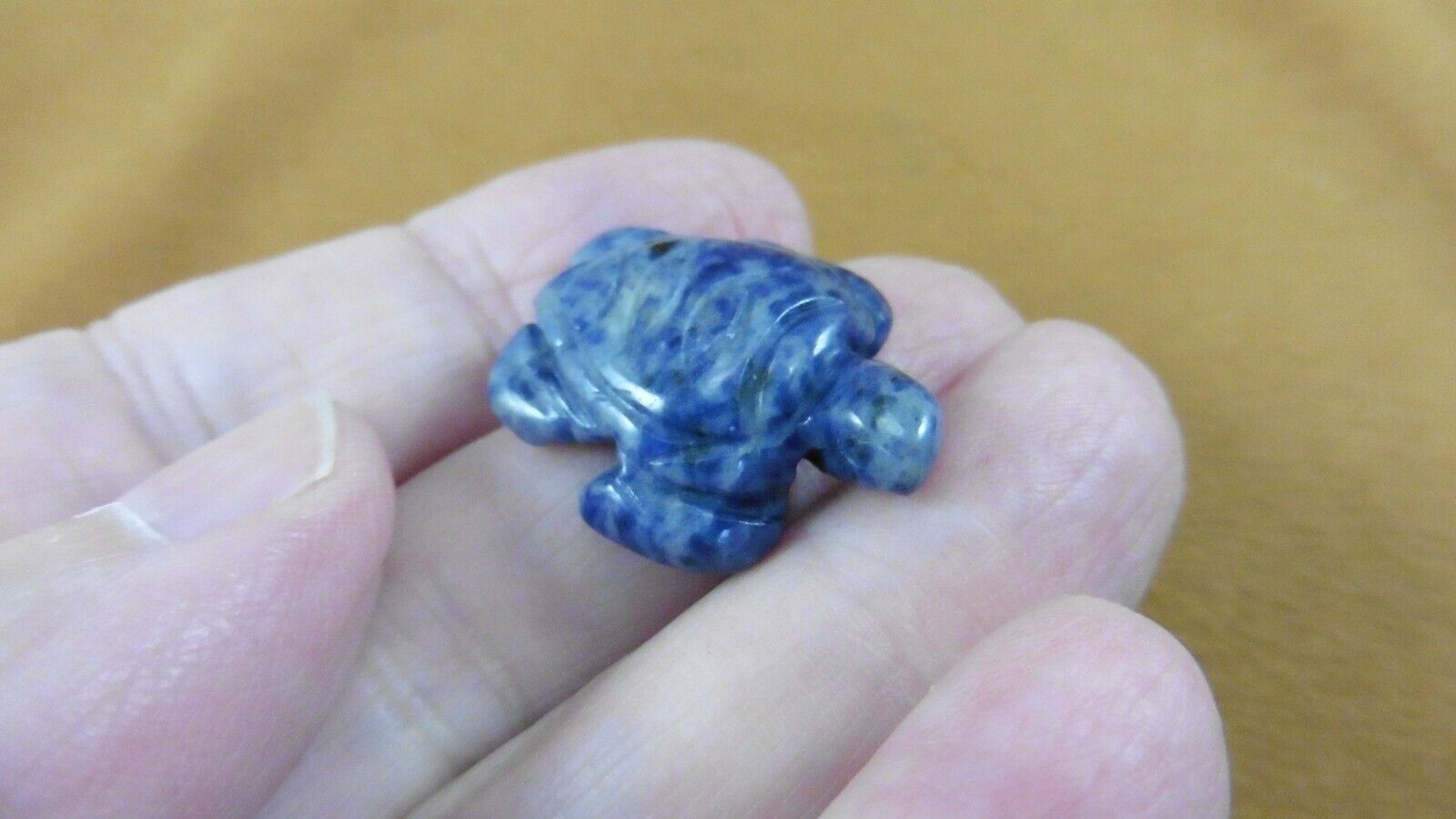 (Y-TUR-SE-506) 1&quot; SEA TURTLE BLUE SODALITE carving FIGURINE gemstone tur... - $8.59