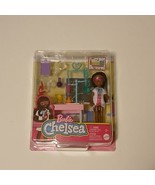 Barbie Chelsea Scientist Doll with Lab Table & Accessories New - €12,87 EUR Barbie Chelsea Scientist Doll with Lab Table & Accessories New - €12,87 EUR