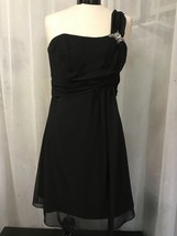 Jordan Fashions Women&#39;s Dress Black Chiffon One Shoulder Formal Dress Size 8 - £40.19 GBP