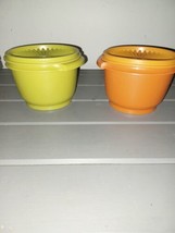 (2) Vintage Tupperware Bowls &amp; Lids Avocado Green &amp; Paprika #886-36, #81... - $12.99