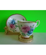 Adorable Vintage Royal Castle Fine Bone China Tea Cup &amp; Saucer Gold Trim... - £12.57 GBP
