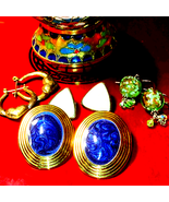 Beautiful lot of vintage earrings~4 pair - $319.00 MXN