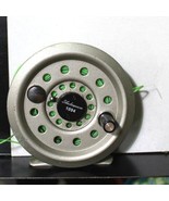 NICE VINTAGE SHAKESPEARE 1094 FLY REEL 12/1/20P 1.1/8&quot; X 3.5&quot; GOOD CLICK... - £19.43 GBP