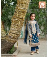 Mother-Daughter Combo: Faux Georgette Embroidered Kurti Set - $750.21 MXN
