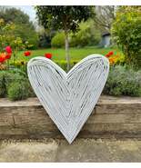 Hand Painted Large White Wicker Heart - 85cm - €173,05 EUR Hand Painted Large White Wicker Heart - 85cm - €173,05 EUR