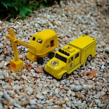 Vintage 1999 Maisto Tonka Equipment Truck and Excavating Vehicle Collect... - $12.38