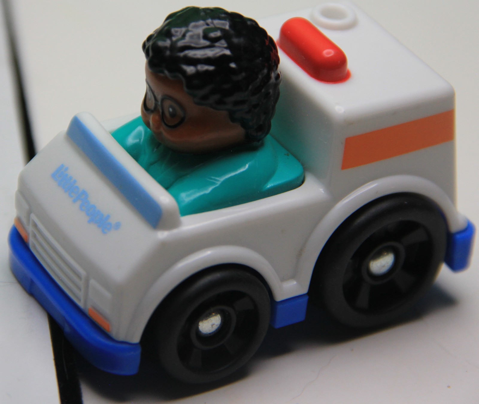 Fisher Price Little People Wheelies Ambulance &amp; Doctor Michael - $3.99