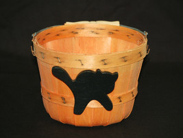 Halloween Black Cat 1/4 Peck Farm Basket Wooden Bail Handle Holiday Part... - £7.81 GBP