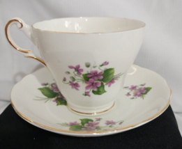 Regency Purple Violet Tea Cup &amp; Saucer Bone China Gold Rim Made In England - $24.32