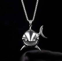 Men&#39;s Retro Personality Fierce Shark Pendant Necklace (24&quot;) - £15.32 GBP