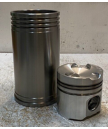 CTP Piston &amp; Sleeve 9N5250 | IPD 1105800 | L13H9 - $1,982.87 MXN