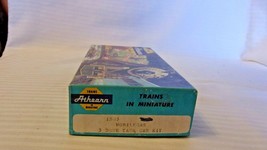 HO Scale Athearn 42&#39; Three Dome Tank Car, Mobil Gas, Red, #2387, Built - $28.50