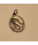 Vintage Silver Tone Praying Hands Pendant Charm Religious Christianity KG - $225.80 MXN