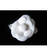 CHIC CHIC CRISP WHITE COTTON PIQUE CAMELLIA FLOWER PIN ADDS INSTANT GLAM... - £22.12 GBP