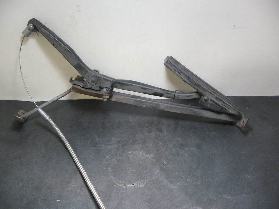 Gas Pedal Assembly for Race Car Hot Rod with Cable &amp; Bracket USED - $34.99