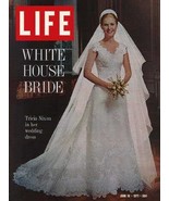 Life magazine - June 18, 1971 - Tricia Nixon in wedding dress cover - £10.20 GBP