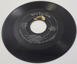 R) Elvis Presley - Surrender - Lonely Man - RCA Victor - 45 RPM Vinyl Record - £4.69 GBP