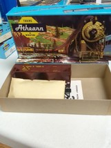 Athearn HO scale Kit 34&#39; Composite Side Hopper  Union Pacific  # 5426 NEW - £11.01 GBP