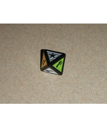 One 8 Sided Dice Game Piece For The Scene IT? The Premier Movie Board Game - $148.82 MXN
