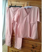 Womens Pink Scrubs Size Small Beautiful Condition - £19.86 GBP