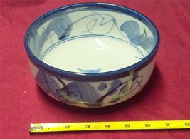 Vintage Japan Flow Flo Blue Bowl - $12.32