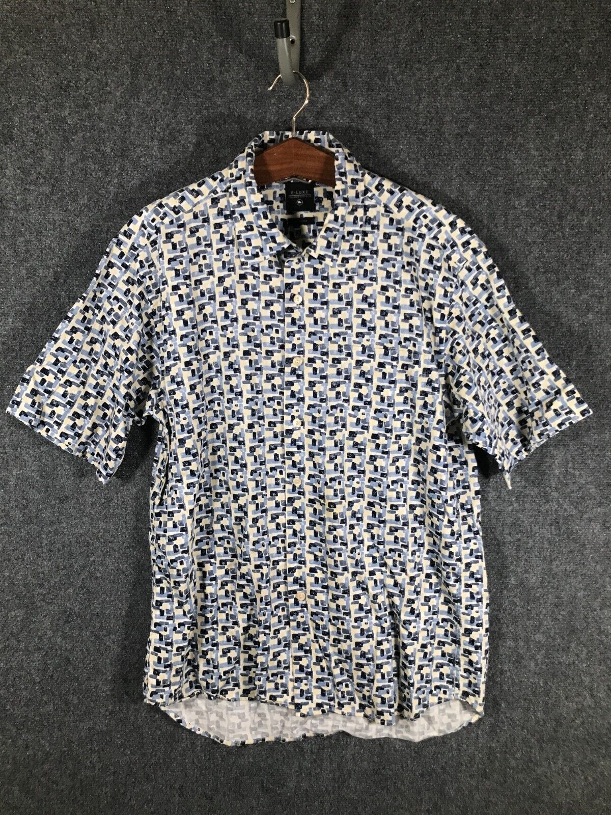 E-Luxe Button Up Men&#39;s Shirt Size Large Blue/White Long Sleeve 100% Cotton - $8.91