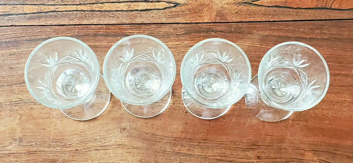 Primary image for Vintage Set Of Four (4) Crystal 3 1/4" Footed Liquor Coctail Glasses