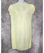 Vintage Carol Brent Lingerie Yellow Nylon Nightgown Womens Lace Knee Length - $475.75 MXN
