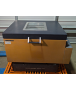New Brunswick Scientific G-25 G25 Environmental Incubator Shaker / FULLY... - $24,380.07 MXN