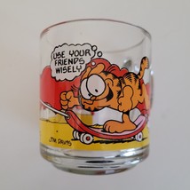 Vintage 1978 Garfield &amp; Odie McDonald&#39;s Glass Mug 1978 &quot;Use Your Friends Wisely&quot; - £4.66 GBP