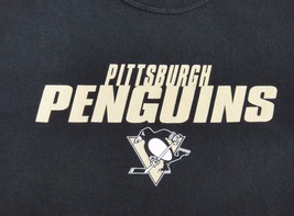 Pittsburgh Penguins NHL Hockey Mens T-Shirt Black w Gold Lettering Size Large - £7.51 GBP
