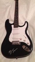 BRUNO MARS signed AUTOGRAPHED full size GUITAR - £471.96 GBP