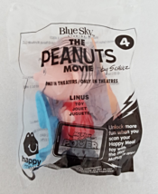 McDonalds 2015 Peanuts Movie Linus with Blue Blanket No 4 Childs Happy Meal Toy - £5.58 GBP