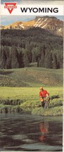 1965 WYOMING Road Map &amp; Vacation Attractions HOTTEST BRAND GOING....CONOCO! - $170.16 MXN