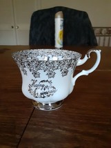 Vintage 1980s Royal Albert Bone China England Tea Cup Mug w/ out saucer - £10.22 GBP