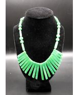 Vtg Turquoise Colored Green Stone Beads Bib Collar Necklace 19&quot; Screw Clasp - $363.58 MXN