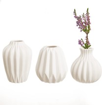 Ceramic Bud Vase, White, Set Of 3, Royal Imports, Small Single Stem, Shelf. - £28.30 GBP