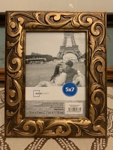 NWOT - Mainstays 5&quot; x 7&quot; Scroll Design Two-Tone Painted &amp; Textured Wood Frame - £9.58 GBP