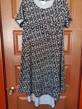 S Small LuLaRoe CARLY DRESS Beautiful Soft Black &amp; Off White Aztec Print - $13.86